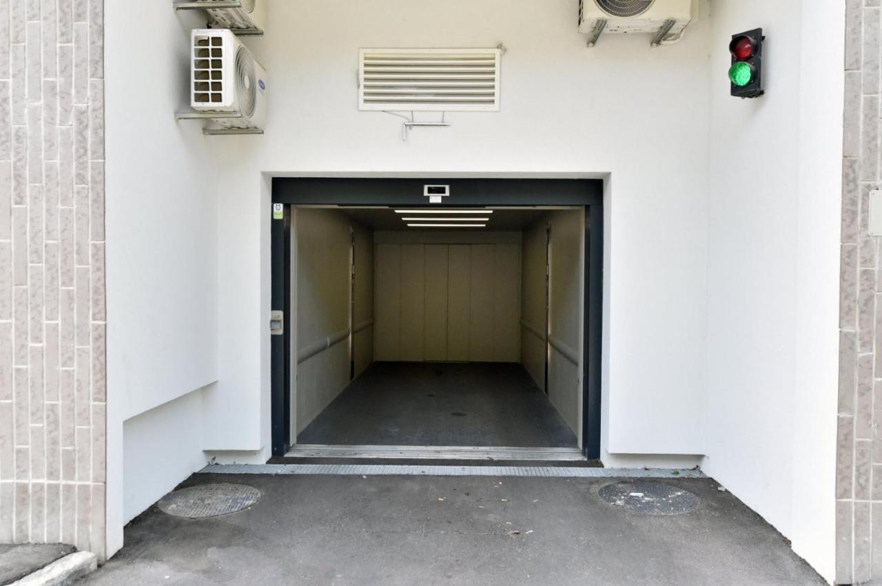 Tayson Square Dorcol New Location Free Garage Leilighet Beograd Eksteriør bilde